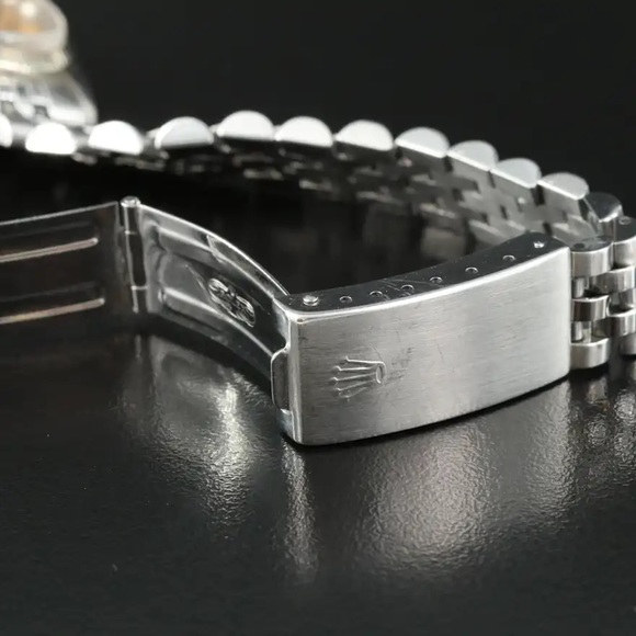 1981 Rolex Oyster Perpetual Datejust Jubilee Band model # 6827 - Picture 7 of 11